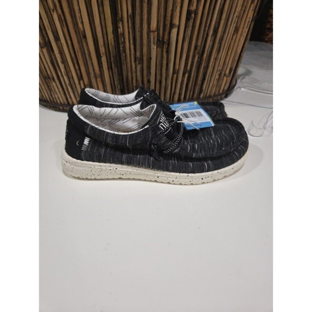 Hey Dude Wally Stretch Black Slip On Casual Shoes 40050-001 Youth 5 Shoe Bin 4